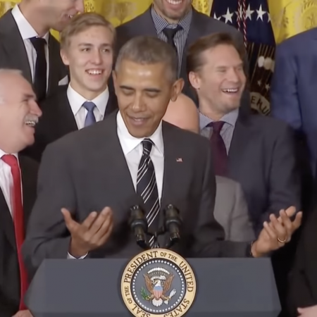 Klassikkovideo: Obama roustaa Kimmo Timosen